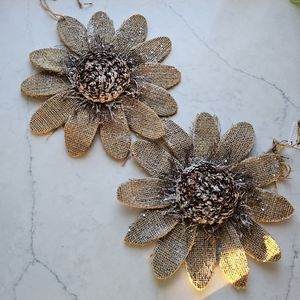 2 burlap flowers for gift, decor, design